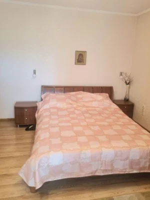 М.Холодная Гора продам 3х комн.кварт.,ул.Полтавский шлях 148