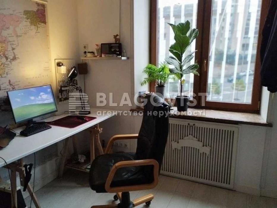 Продаж затишної 3-к квартири, Центр, 75м2, Ремонт, Либідська