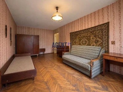 Продаж 3-кімн. квартири, 57.6 кв.м., вул. Миколи Василенка 6