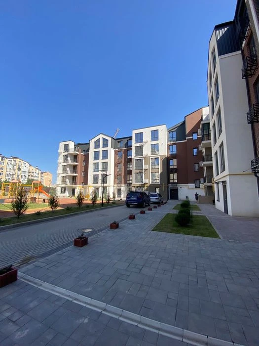 1-кім квартира в зданому будинку з червоної цегли з ГАЗОВИМ