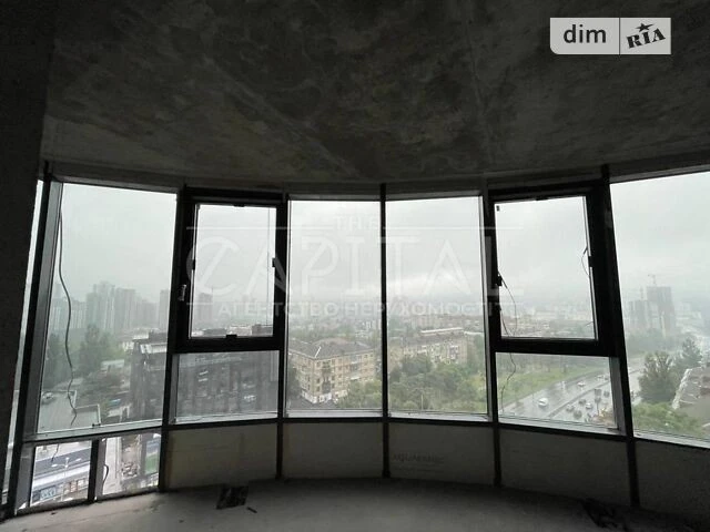 Sale of 2-room apartment 73 sq. m on Mykola Mikhnovsky Blvd. 13A