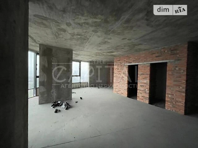 Sale of 2-room apartment 73 sq. m on Mykola Mikhnovsky Blvd. 13A