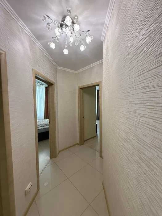 • Видова 2-кімнатна квартира 69,4 м² по вул. Олени Пчілки, 6