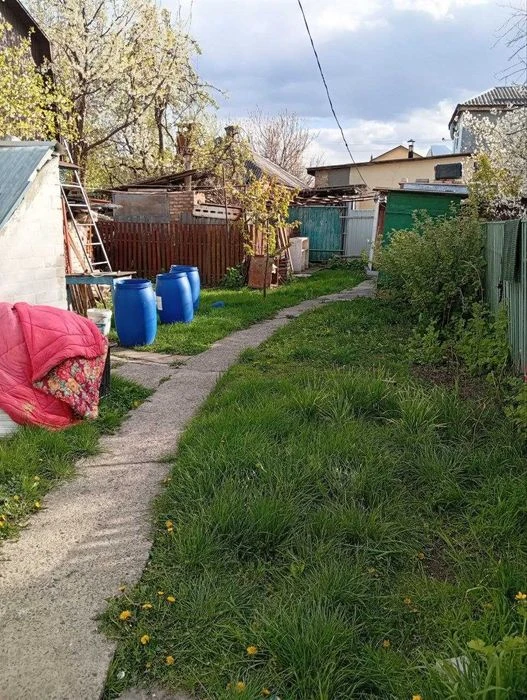Продаж частини будинку р-он к-тр Мир