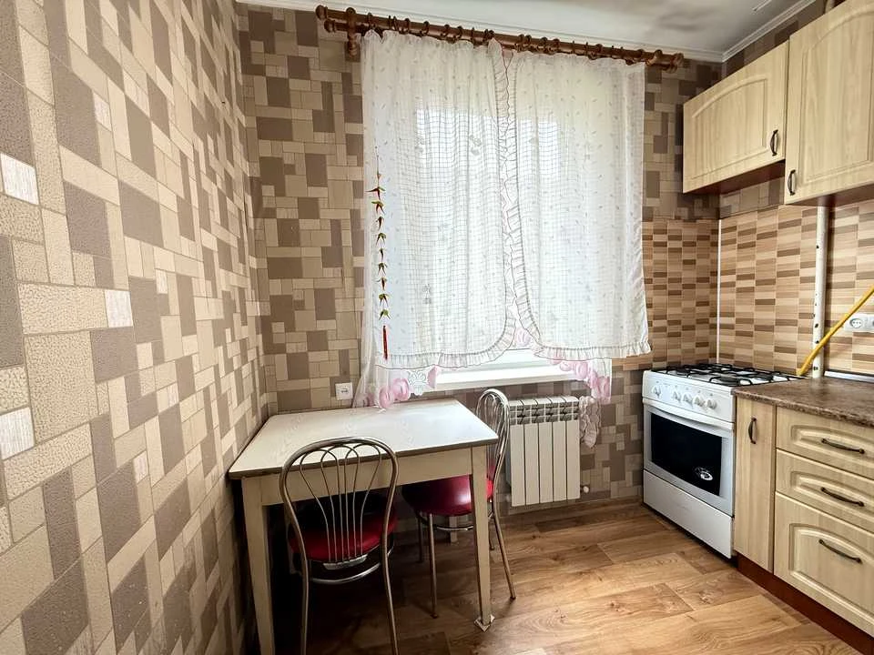 Квартира. Рівне, Шекспіра вул.
