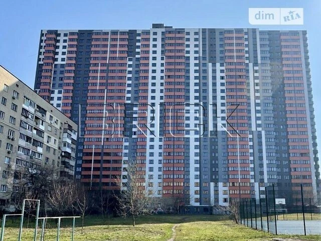 Продаж 1к квартири 39.3 кв. м на вул. Володимира Сосюри 6Б •