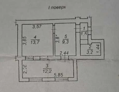 Двокімнатна квартира на вул.Болгарська, 40м