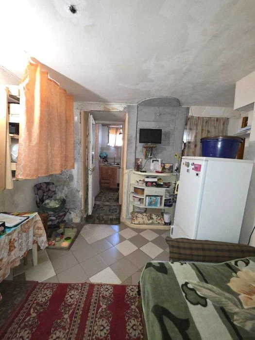 Двокімнатна квартира на вул.Болгарська, 40м