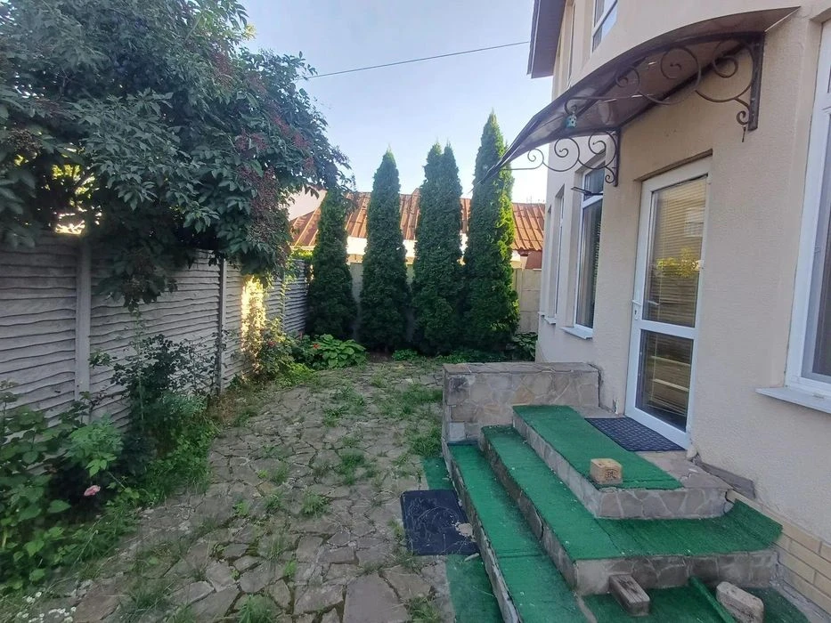 Будинок, Холодна гора, 113 м²