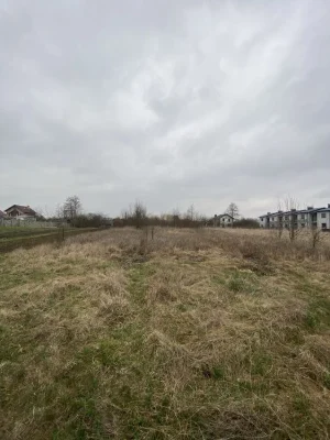Земельна ділянка під забудову в Івано-Франківську Опришівці