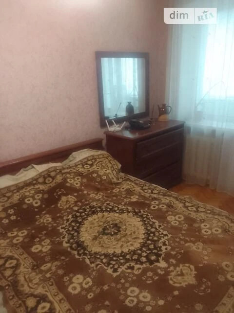 Здам в оренду кімнату на шосе Стратегічне 21, кв. 121 довгос