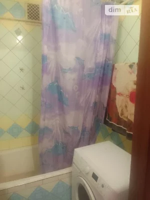 Здам в оренду кімнату на шосе Стратегічне 21, кв. 121 довгос