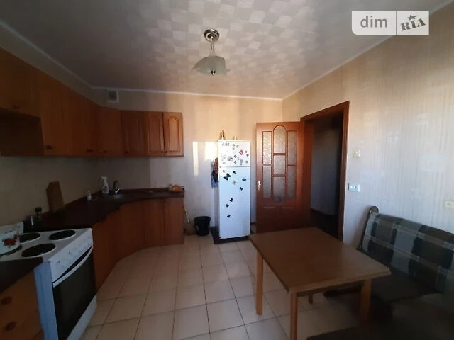 Здам в оренду кімнату на вул. Лісківська 24 довгостроково •