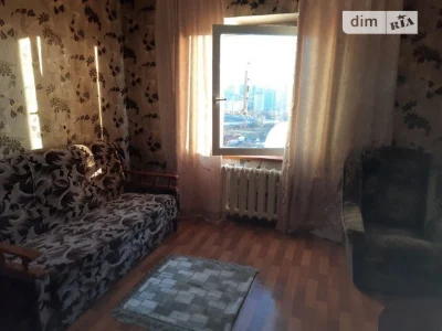 Здам в оренду кімнату на вул. Лісківська 24 довгостроково •