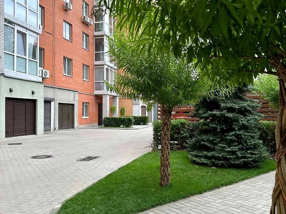 Квартира. Дніпро, Слобожанський просп. (Газети "Правда")