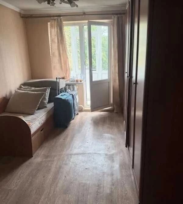 D1F Продам 2 кімнатну квартиру 44 м² біля метро 23 Серпня —