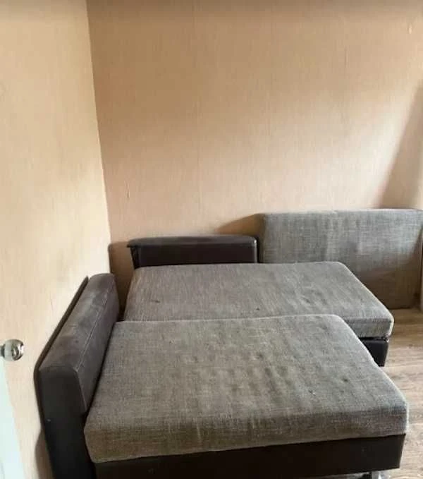 D1F Продам 2 кімнатну квартиру 44 м² біля метро 23 Серпня —