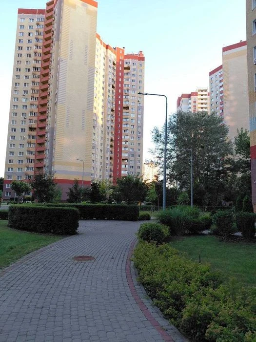 Продається 3 кімн. квартира вул. Самійла Кішки 5Б, Голосеевс