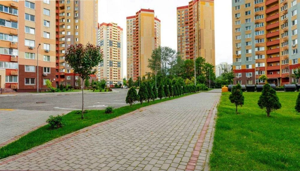 Продається 3 кімн. квартира вул. Самійла Кішки 5Б, Голосеевс