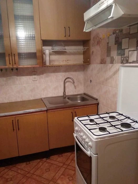 Без комісії для покупця продам 1к квартиру біля ст.м."Теремк