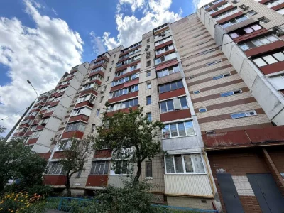 Apartment. Kyiv, Chervonoi Kalyna Ave. (Volodymyr Mayakovsk