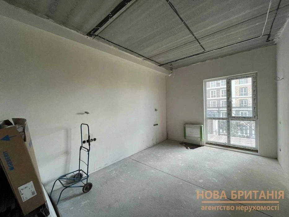 Продаж 1к квартира 47м2, 3 поверх з балконами, кутова, ЧАСТК
