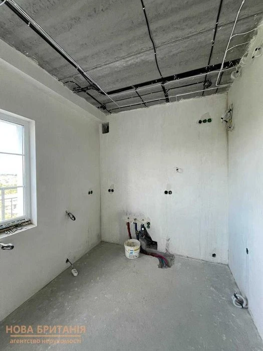 Продаж 1к квартира 47м2, 3 поверх з балконами, кутова, ЧАСТК