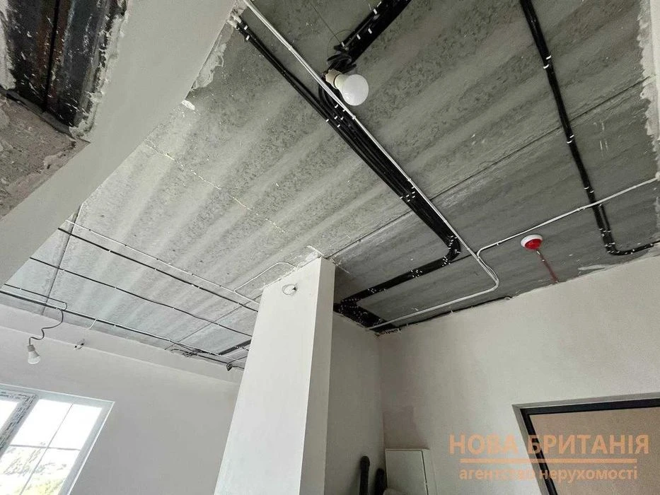 Продаж 1к квартира 47м2, 3 поверх з балконами, кутова, ЧАСТК