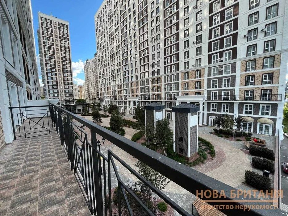 Продаж 1к квартира 47м2, 3 поверх з балконами, кутова, ЧАСТК