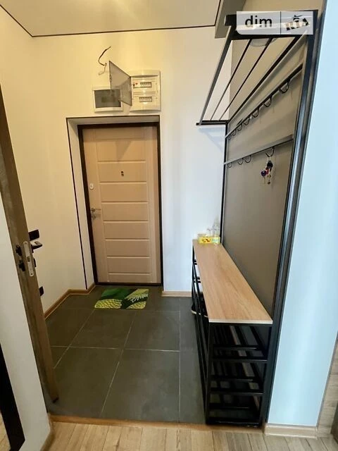 Продаж 3к квартири 61 кв. м на вул. Михайла Максимовича 26Г