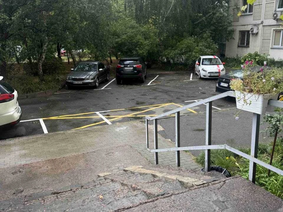Квартира. Київ, Володимира Сальського вул. (Котовського)
