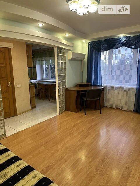 Продаж 2к квартири 45 кв. м на просп. Берестейський 70 • ID