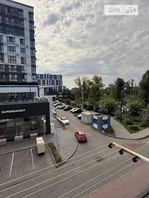 Продаж 4к квартири 112.8 кв. м на вул. Алімпія Галіка 75А •