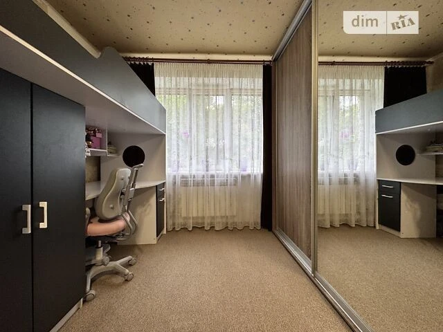 Продаж 1к квартири 34 кв. м на вул. Перемишльська 2 • ID 347