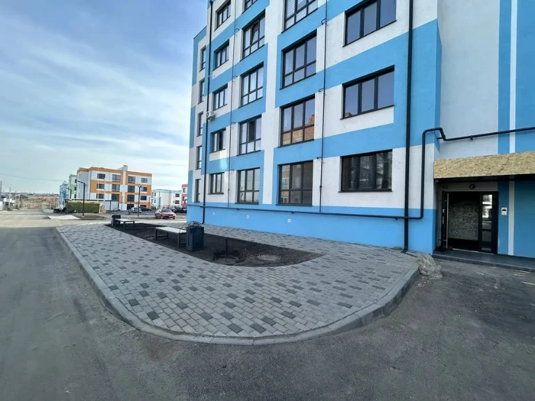 Продаж одно кімн квартири .р-н Льонокомбінату