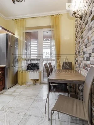 Продаж 2к квартири 62 кв. м на просп. Миколи Бажана 1Б • ID