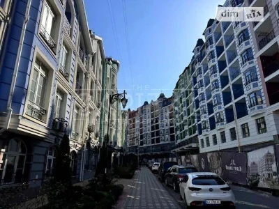 Продаж 2к квартири 99 кв. м на вул. Кожум'яцька 7 • ID 34783