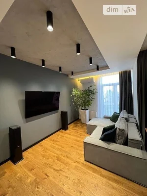 Продаж 2к квартири 74 кв. м на вул. Регенераторна 4 корпус 1