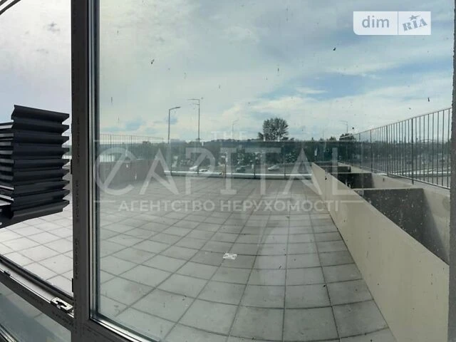 Продаж 1к квартири 61 кв. м на вул. Дніпровська наб. 5 • ID