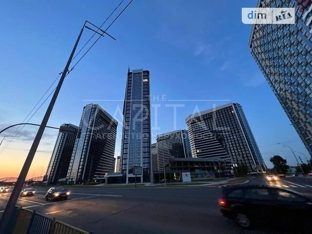 Продаж 1к квартири 61 кв. м на вул. Дніпровська наб. 5 • ID