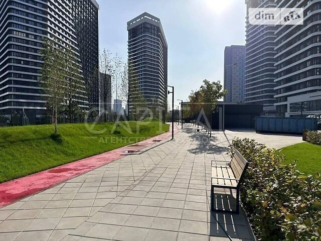 Продаж 1к квартири 61 кв. м на вул. Дніпровська наб. 5 • ID