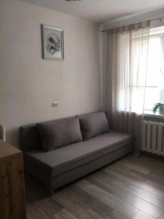 For sale 1 room apartment 18 m² 7/9 Ryasne -1, Shevchenka St. 47