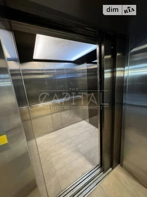 For sale 2-room apartment 75 sq. m on Dniprovska embankment 17K • ID 346