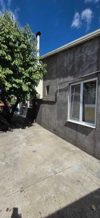 Продам крепкий дом на Ленпоселке.