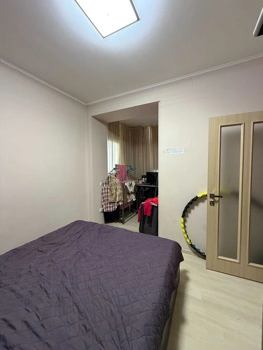 Продається 2 кімнатна квартира, автономне газове опалення, м