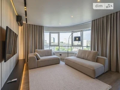 Продаж 3к квартири 71 кв. м на пров. Ужгородський • ID 34796