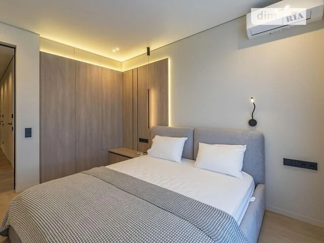 Продаж 3к квартири 71 кв. м на пров. Ужгородський • ID 34796
