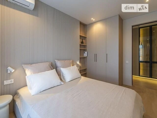 Продаж 3к квартири 71 кв. м на пров. Ужгородський • ID 34796
