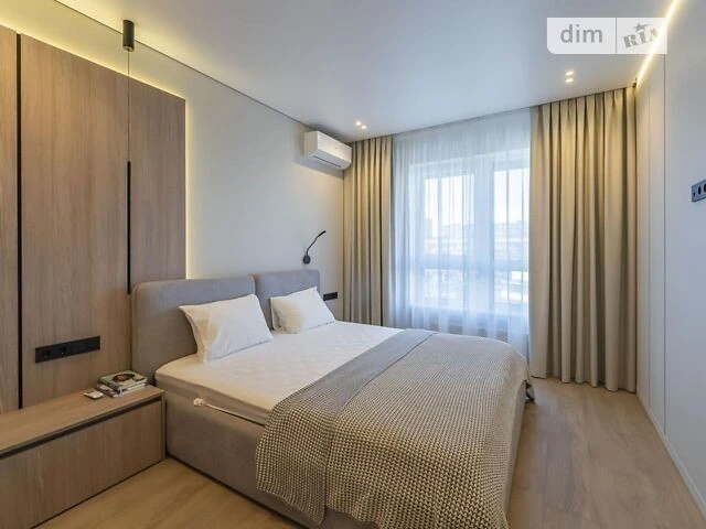 Продаж 3к квартири 71 кв. м на пров. Ужгородський • ID 34796