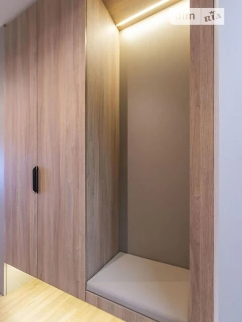 Продаж 3к квартири 71 кв. м на пров. Ужгородський • ID 34796